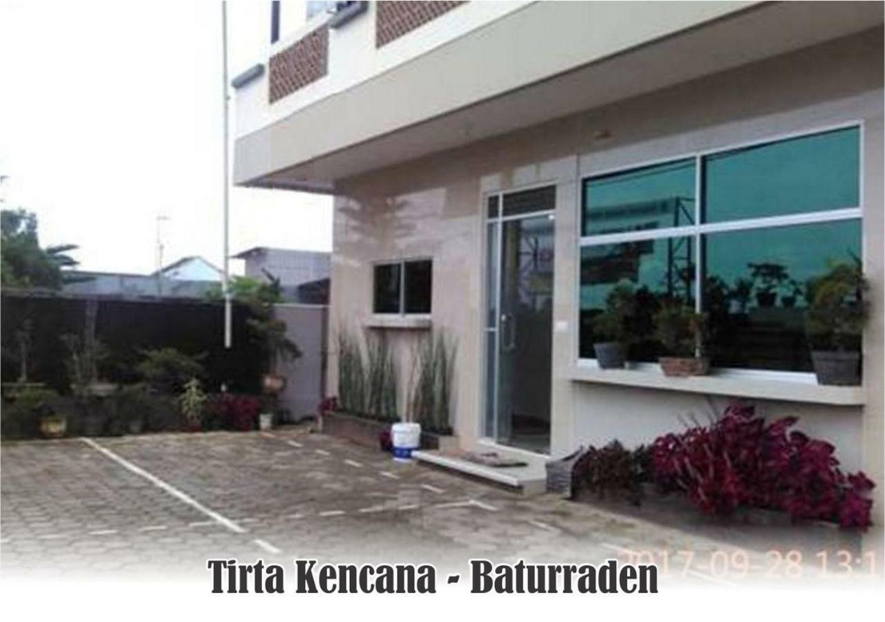 Tirta Kencana Батураден Екстериор снимка